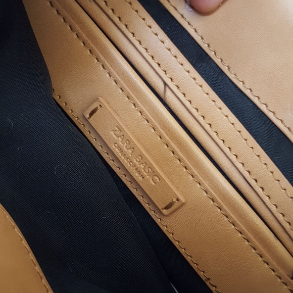 Zara White Sherpa Fur Bucket Crossbody - Picture 3 of 4